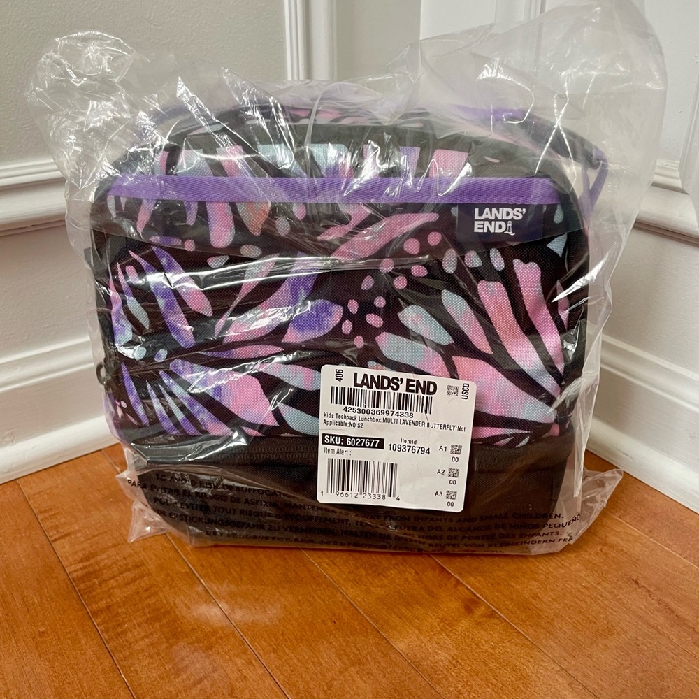 Lands' End Kids Insulated EZ Wipe Lunch Box, NWT